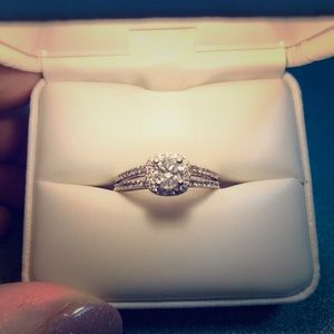 14kt WG 1.17 TCW Diamond Wedding Ring